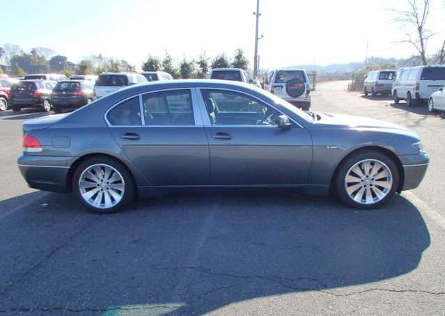 Vendo BMW 745i Bairro Central - imagem 1