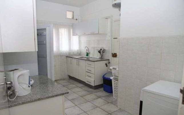 Vende se Ap. T2 luxuoso na Polana 2andar Polana - imagem 1