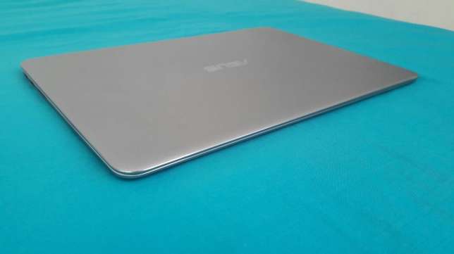 Asus Zenbook Core M Maputo - imagem 4