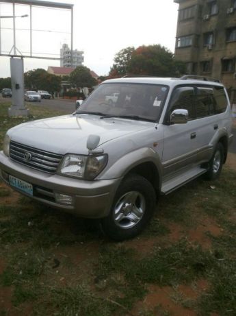 Vendo Toyota Prado Boane - imagem 3