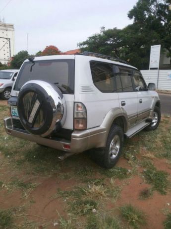 Vendo Toyota Prado Boane - imagem 4