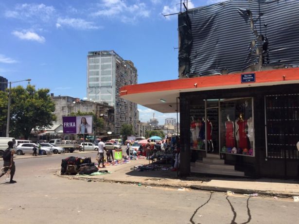 Lojas na baixa Maputo - imagem 1