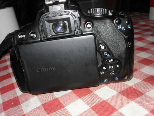 Vendo esta maquina Canon 650D com Carregador e cartão de 16G a 28mil Maputo - imagem 4