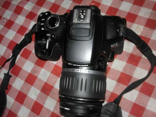 Vendo esta maquina Canon 650D com Carregador e cartão de 16G a 28mil Maputo - imagem 5