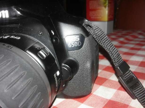 Vendo esta maquina Canon 650D com Carregador e cartão de 16G a 28mil Maputo - imagem 6