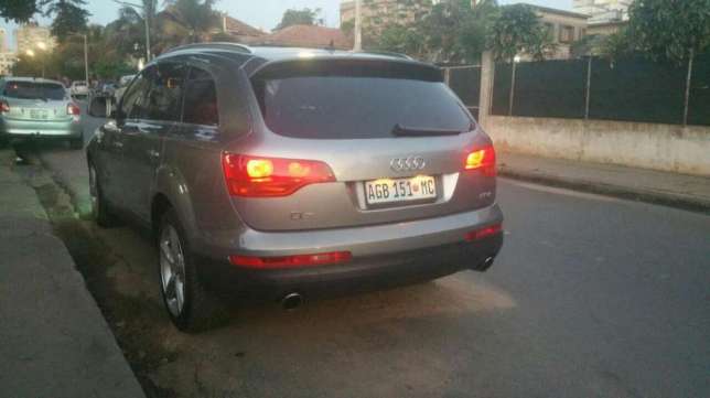 AUDIO Q 7 novo 4.2 V8 Maputo - imagem 4