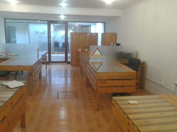 Arrenda salas para escritórios Sommershild 1 Maputo - imagem 1
