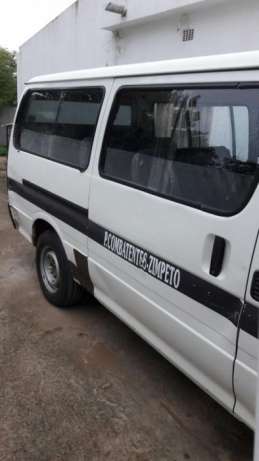 Vendo Hiace 5L caixa manual Maputo - imagem 5