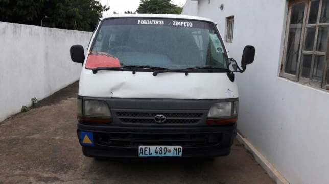 Vendo Hiace 5L caixa manual Maputo - imagem 6