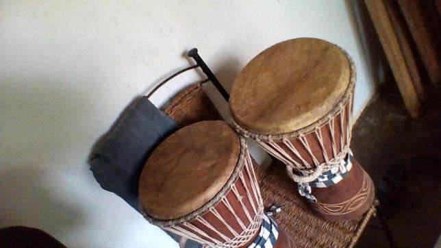 batuques, drums, bateria Bairro Central - imagem 1