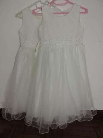 Vende-se Vestidos de DAMINHAS Maputo - imagem 2