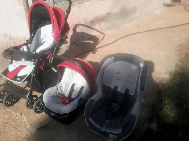 Carrinha grande , pequena e cadeira de carro para bebe. Cidade de Matola - imagem 1