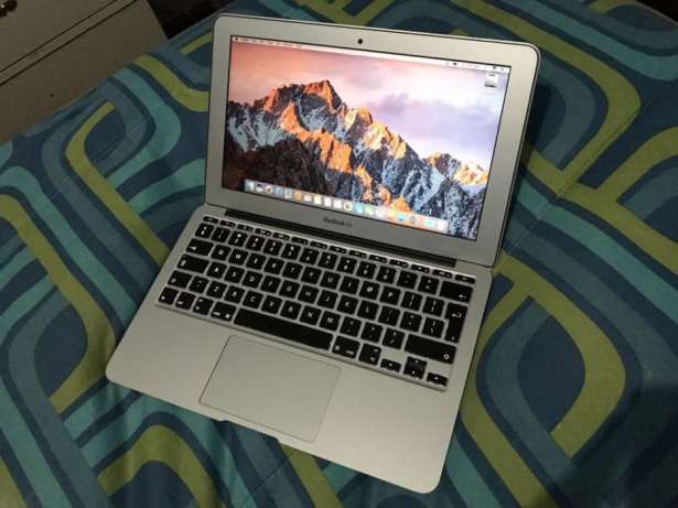 MacBook Air 2014, Core i5, 4Gb Ram, 128Gb SSD, 11