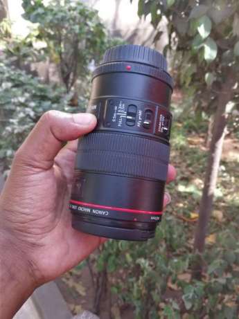 Objetiva Canon 100mm vermelha Maputo - imagem 3