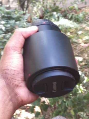 Objetiva Canon 100mm vermelha Maputo - imagem 6
