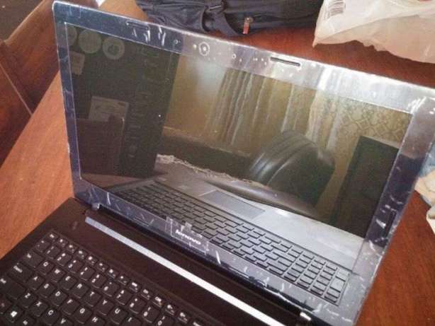 Lenovo core i3, novo com plásticos, 5ª geração, 500gb Hdd, 4gb Ram. Maputo - imagem 1