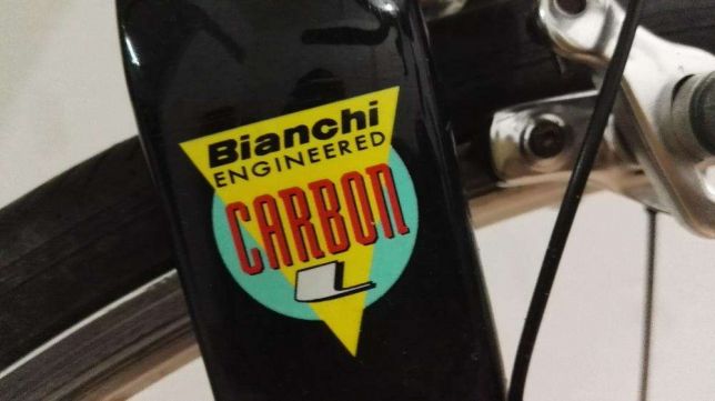 Vendo bike de estrada Bianchi Malhangalene - imagem 2