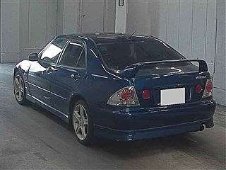 vende se toyota altezza azul Cidade de Nampula - imagem 2