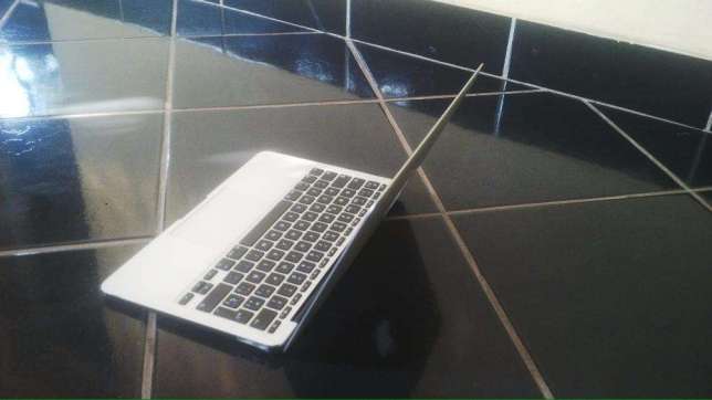 MacBook Air super clean a sair Bairro do Mavalane - imagem 4