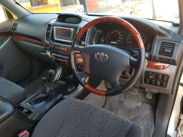 Vendo Toyota Hilux D4d Machava - imagem 7