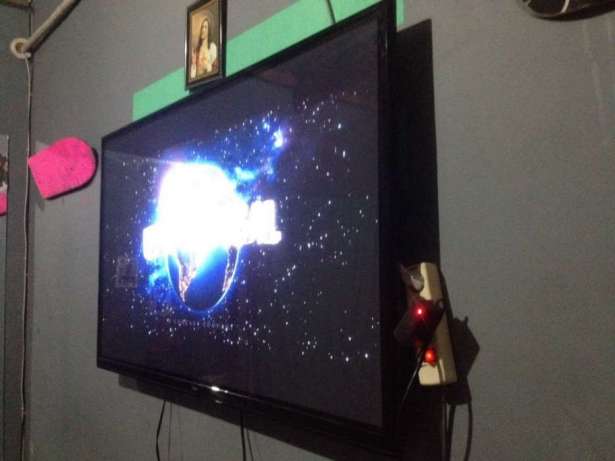 TV full HD 1080p 60 polegadas modelo 2014 Cidade de Matola - imagem 2