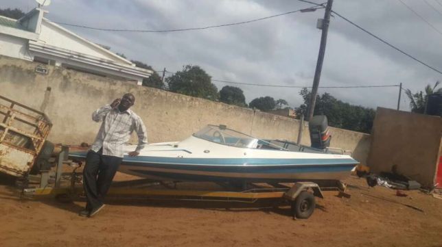 Barco semi novo Maputo - imagem 7