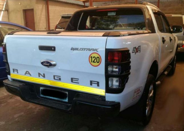 Vendo Ford wildtracker Machava - imagem 4