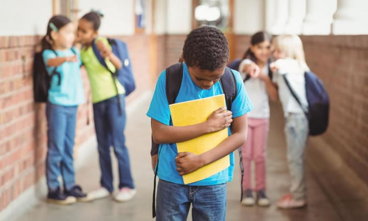 UNICEF: Metade dos adolescentes sofre violência na escola