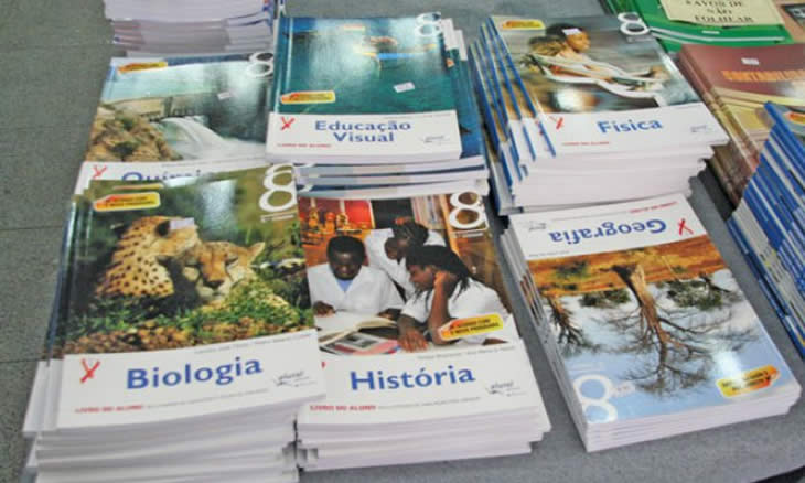 Livros escolares estarão disponíveis até 5 de Fevereiro