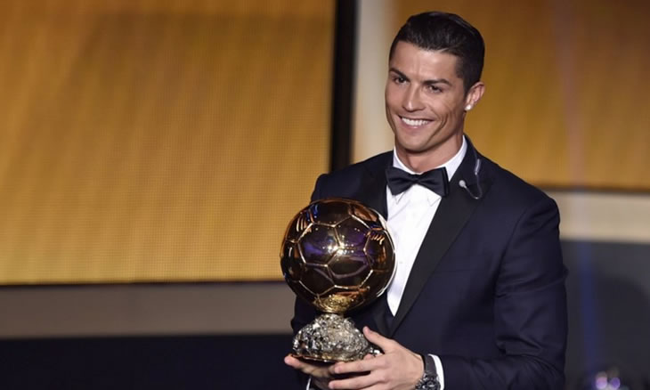 Ronaldo conquista quinta Bola de Ouro