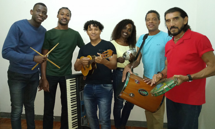 Banda Mistura Fina celebra Alcione e Alexandre Pires